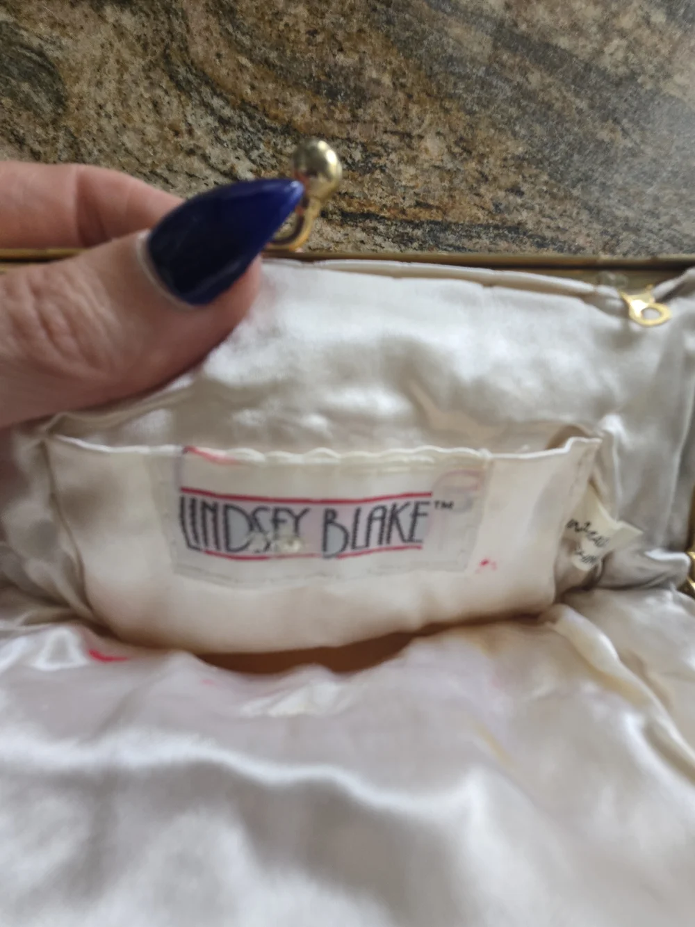 Beaded Shell Ivory Evening Clutch - Picture 3 of 8